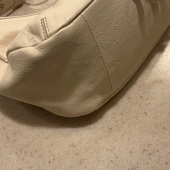 Cute All leather Lucky Brand Bag with tassel - Picture 5 of 9